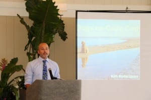Dr. Edward Schettino, ARL's vice president of animal welfare, was invited to speak at the Dogs on the Cape fundraising event.